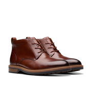 Clarks - Aldwin Chukka - Mid Tan Leather - Boots