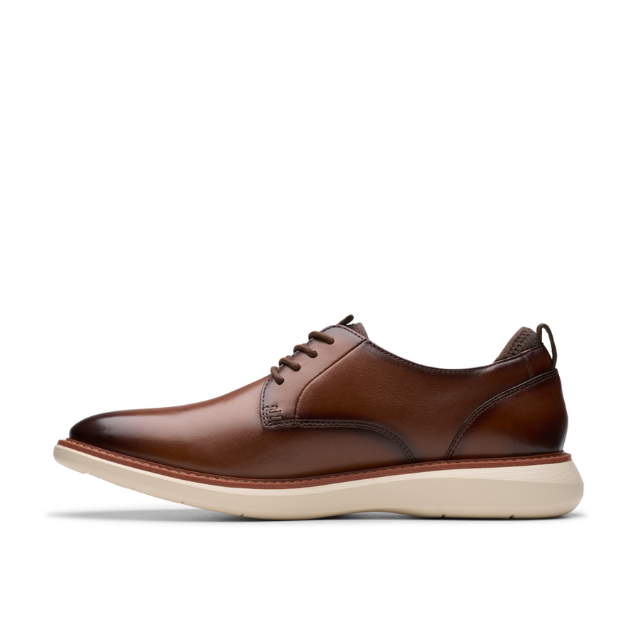 Clarks - Brantin Plain - Dark Tan Leather - Shoes