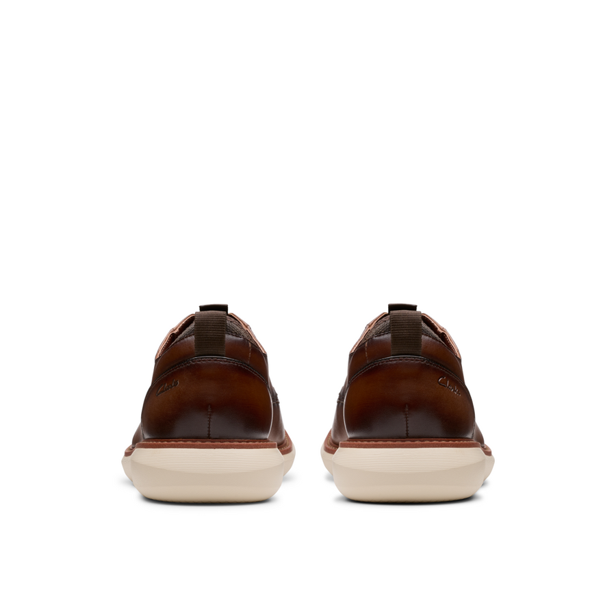 Clarks - Brantin Plain - Dark Tan Leather - Shoes