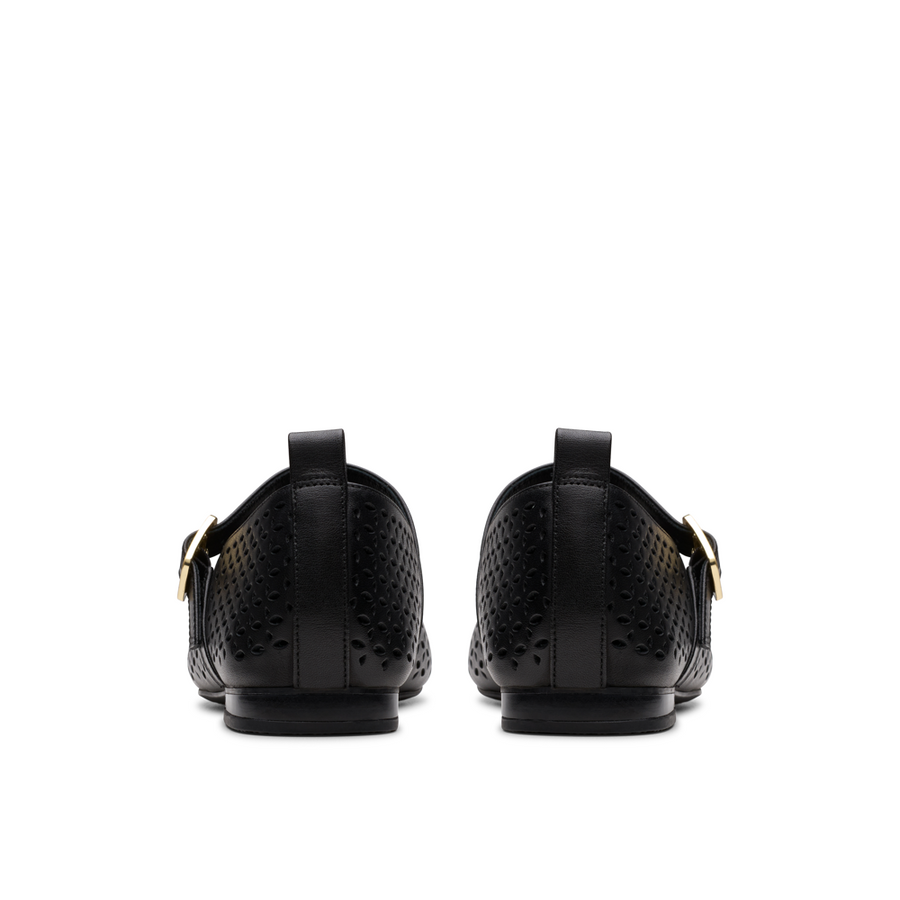 Clarks - Fawna Jane - Black Leather - Shoes