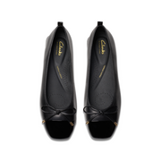 Clarks - Ubree15 Poppy - Black Combi Leather - Shoes