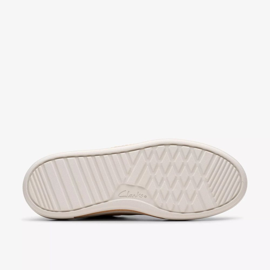 Clarks - Hollyhock Zip - Sand Nubuck - Shoes