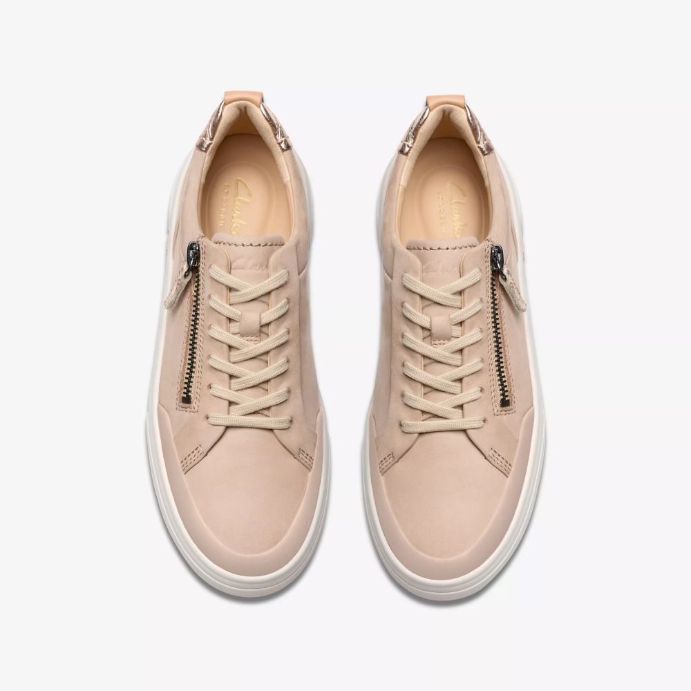 Clarks - Hollyhock Zip - Sand Nubuck - Shoes