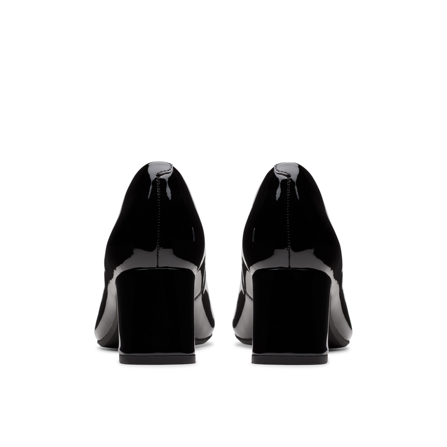 Clarks - Fernie Trim - Black Patent - Shoes