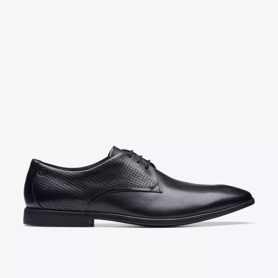 Clarks - Boswyn Lace - Black Leather - Shoes