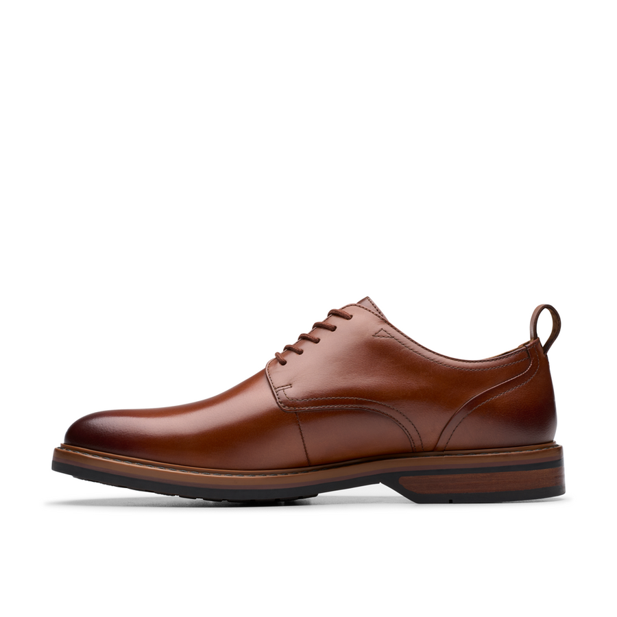 Clarks - Aldwin Lace - Tan Leather - Shoes