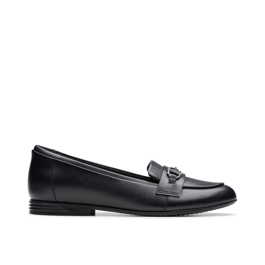 Clarks - Finja Loafer Y - Black Leather - School Shoes