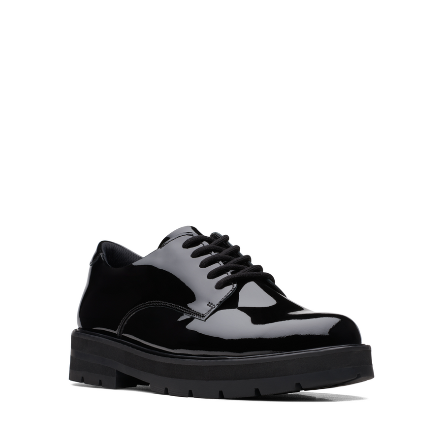 Prague Lace Y. - Black Pat