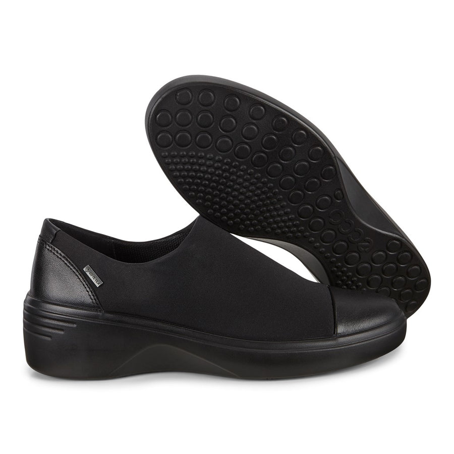 470913-51052 - Soft 7 Wedge - Black