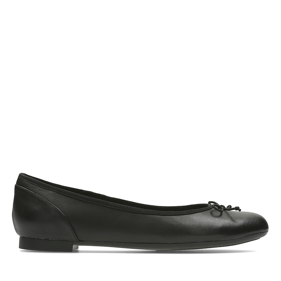 Couture Bloom - Black Leather